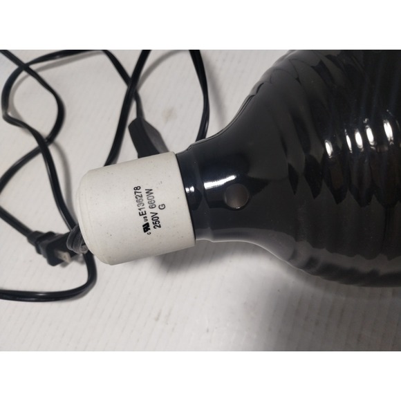 Reptile Light Lamp - Picture 3 of 4
